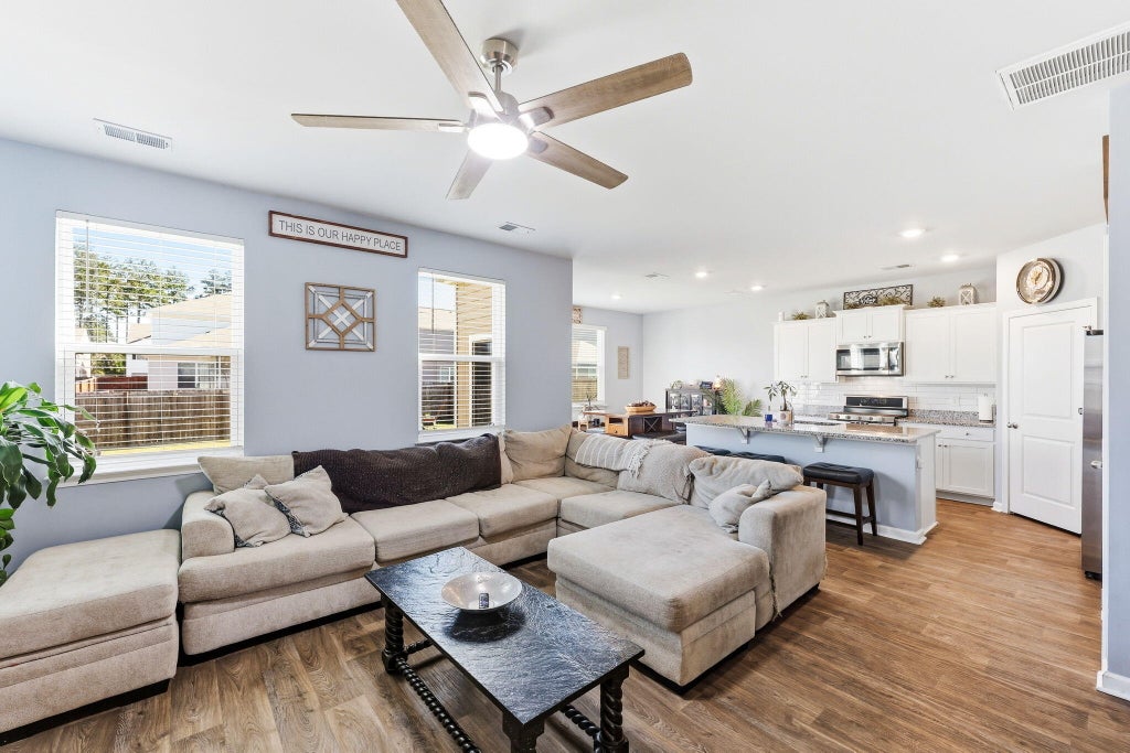 Photo of 418 Eastern Pine Drive, Summerville, SC 29486 (MLS # 26028299)