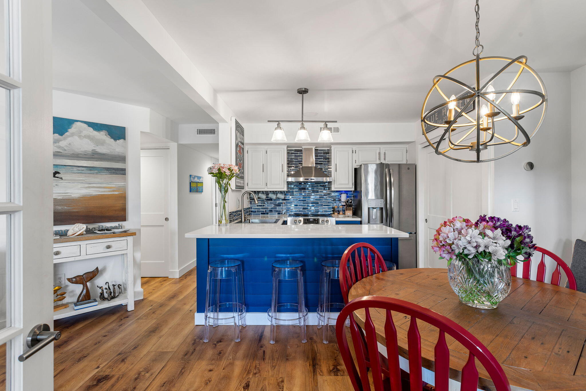 1637 Live Oak Park