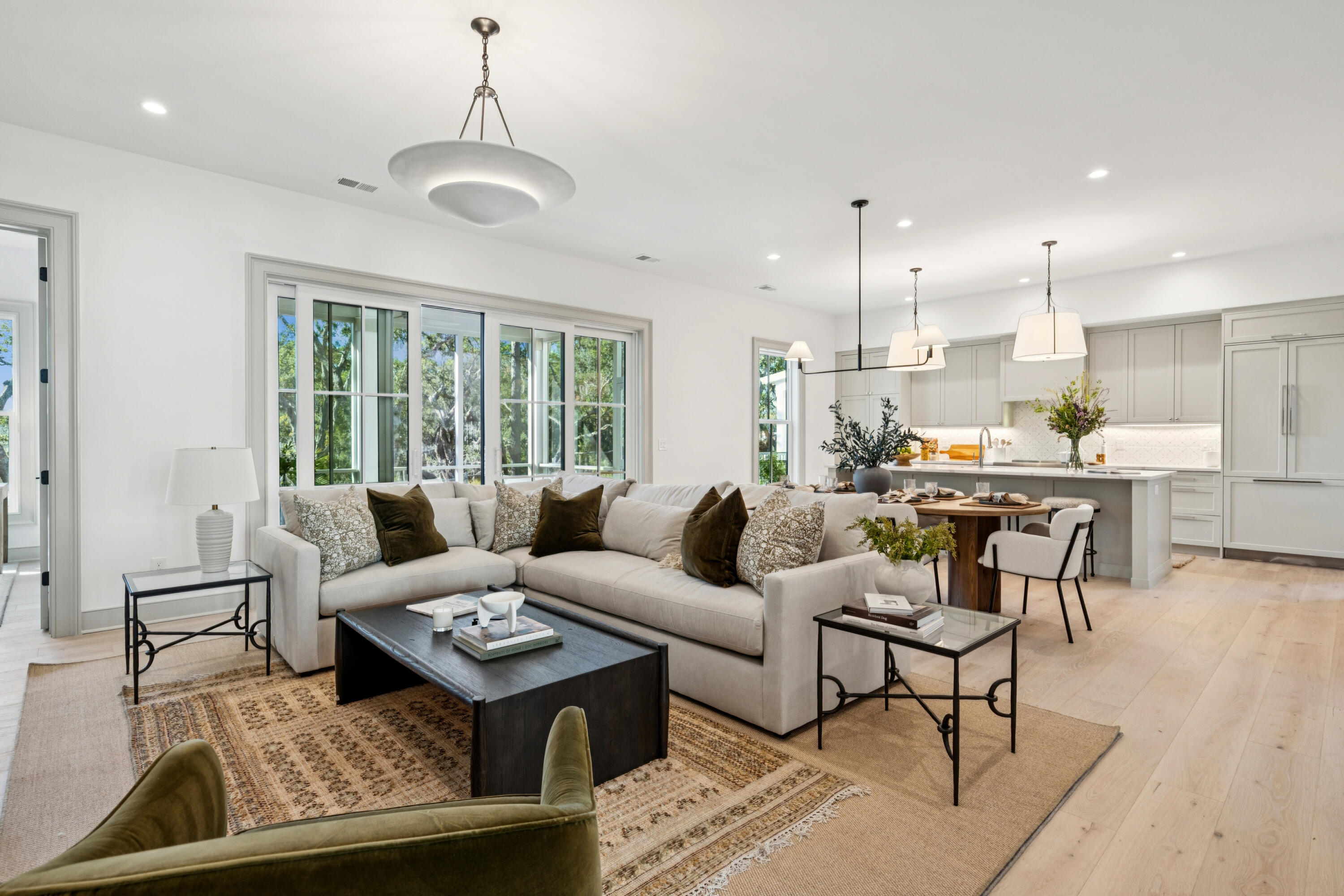 519 Helmsman Street #519