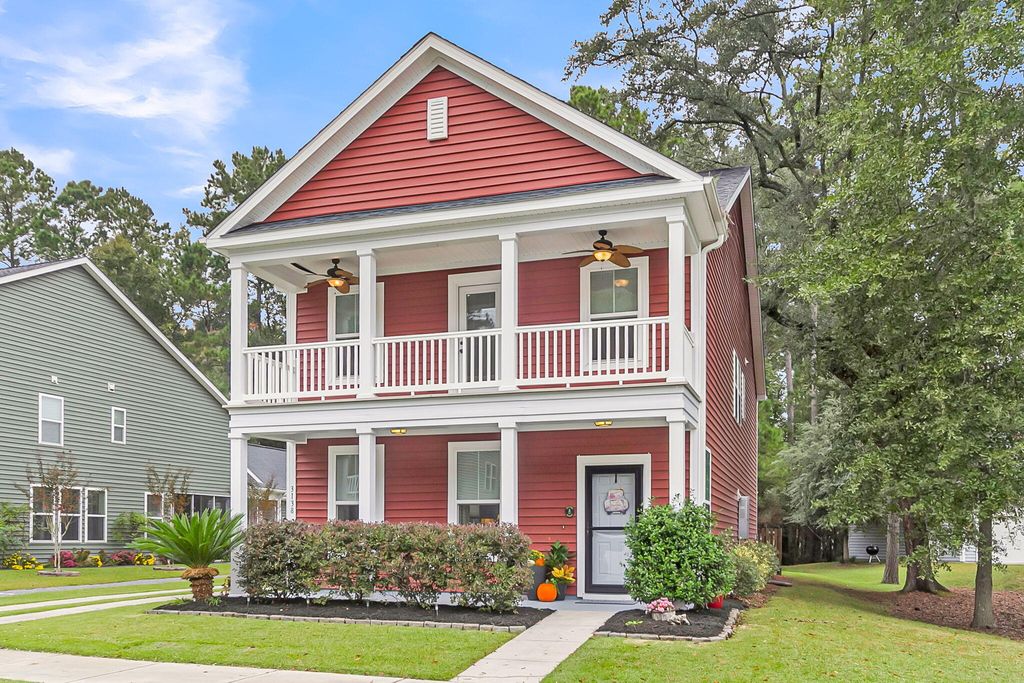 Photo of 3138 Moonlight Drive, Charleston, SC 29414 (MLS # 25029337)