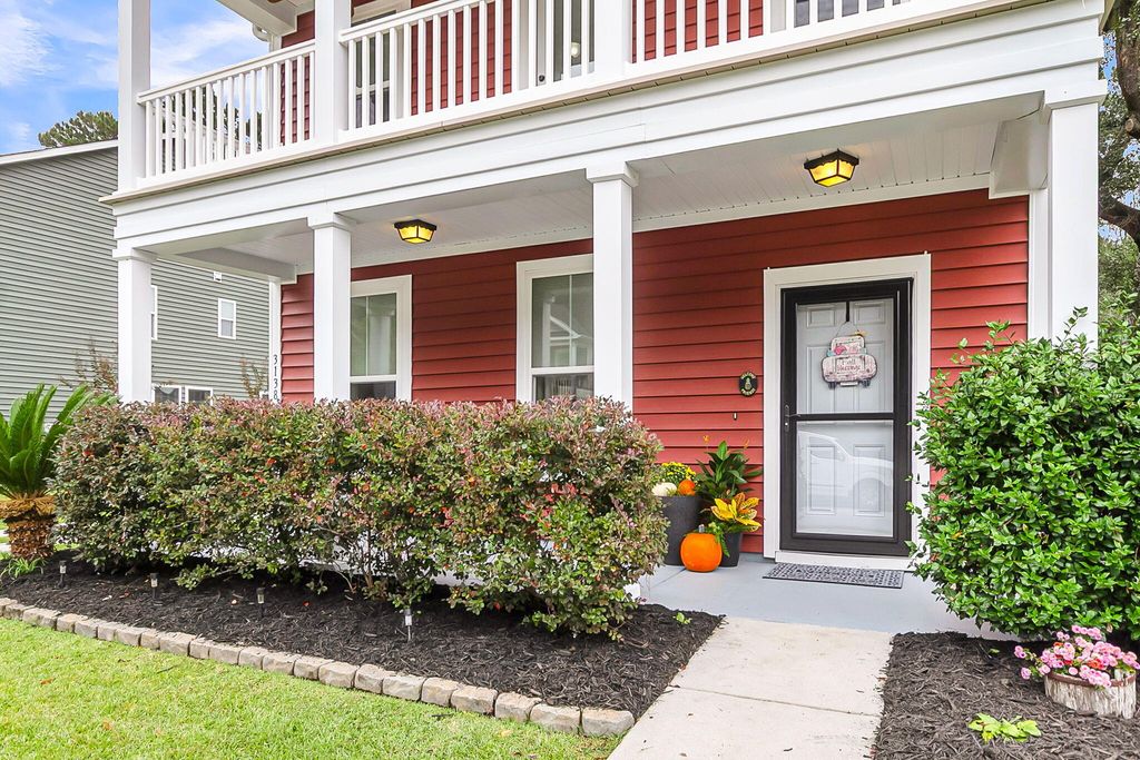 Photo of 3138 Moonlight Drive, Charleston, SC 29414 (MLS # 25029337)