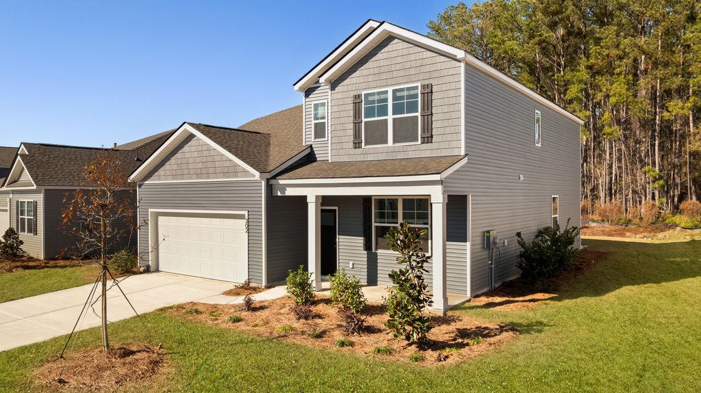 Photo of 302 Willow Run Drive, Summerville, SC 29486 (MLS # 26000106)