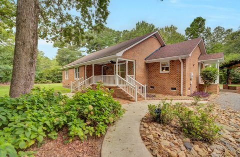 A home in Summerville