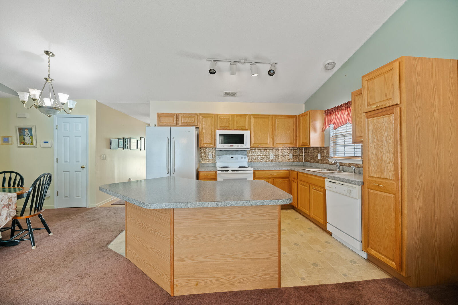 151 Antebellum Way