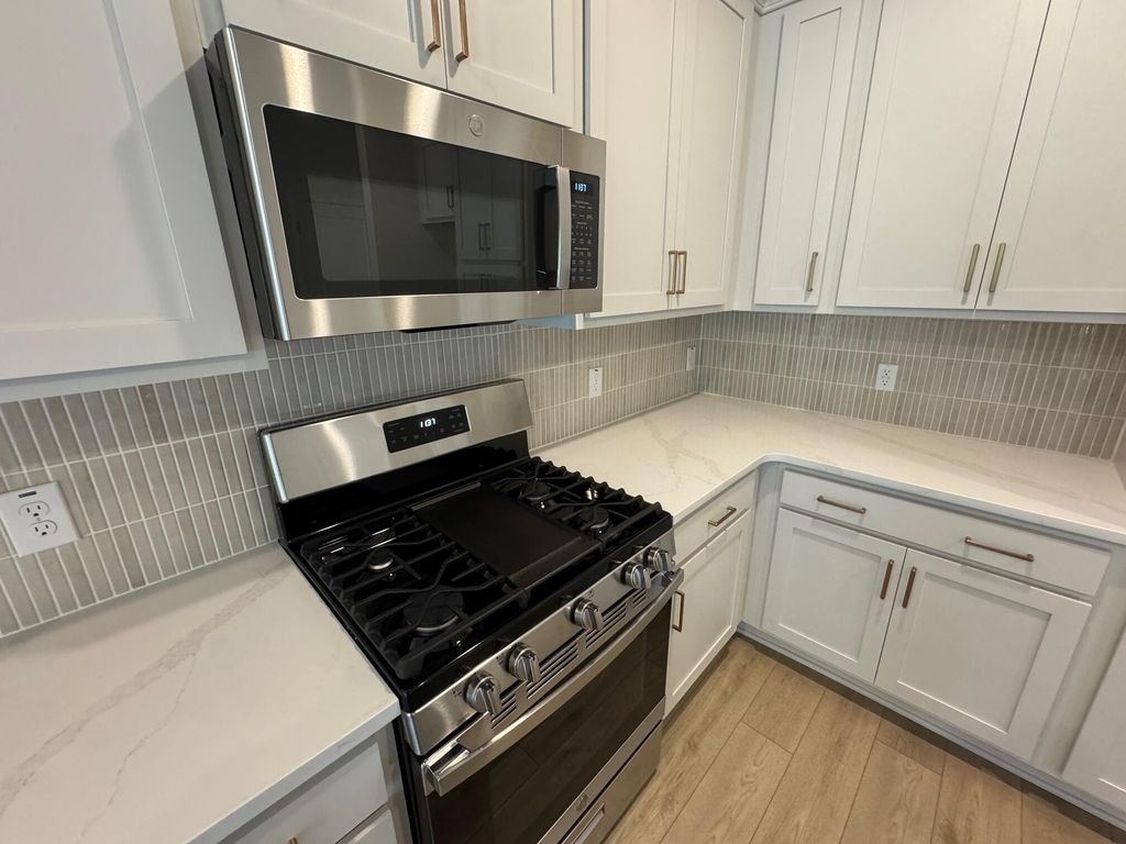 Photo of 1058 Dusk Drive, Summerville, SC 29486 (MLS # 26014606)