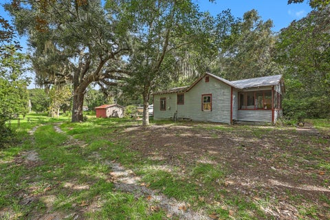 Photo of 4674 Maybank Highway, Wadmalaw Island, SC 29487 (MLS # 26026218)