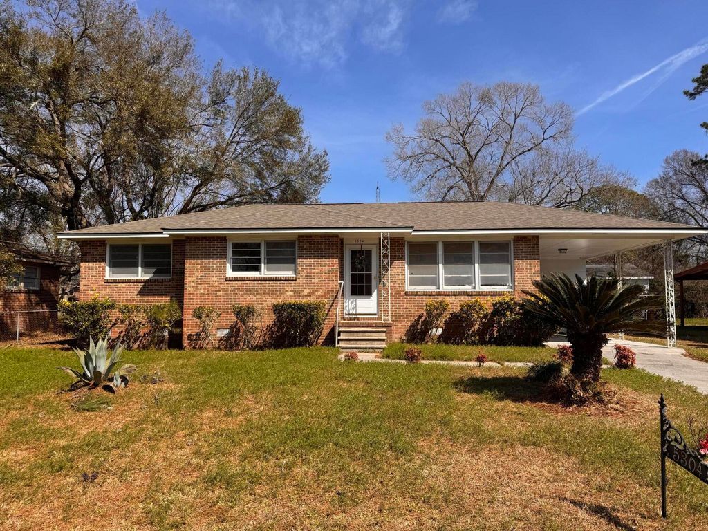 Photo of 5304 Eileen Street, North Charleston, SC 29418 (MLS # 26005276)