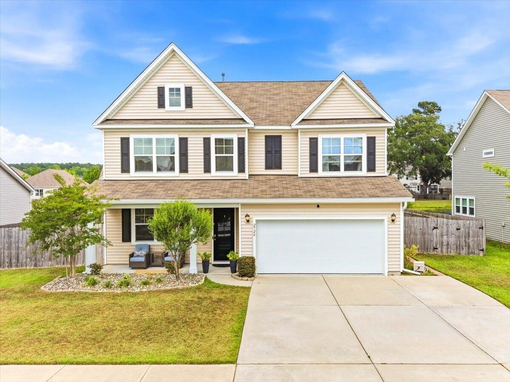 Photo of 2724 Harmony Lake Drive, Johns Island, SC 29455 (MLS # 26015969)