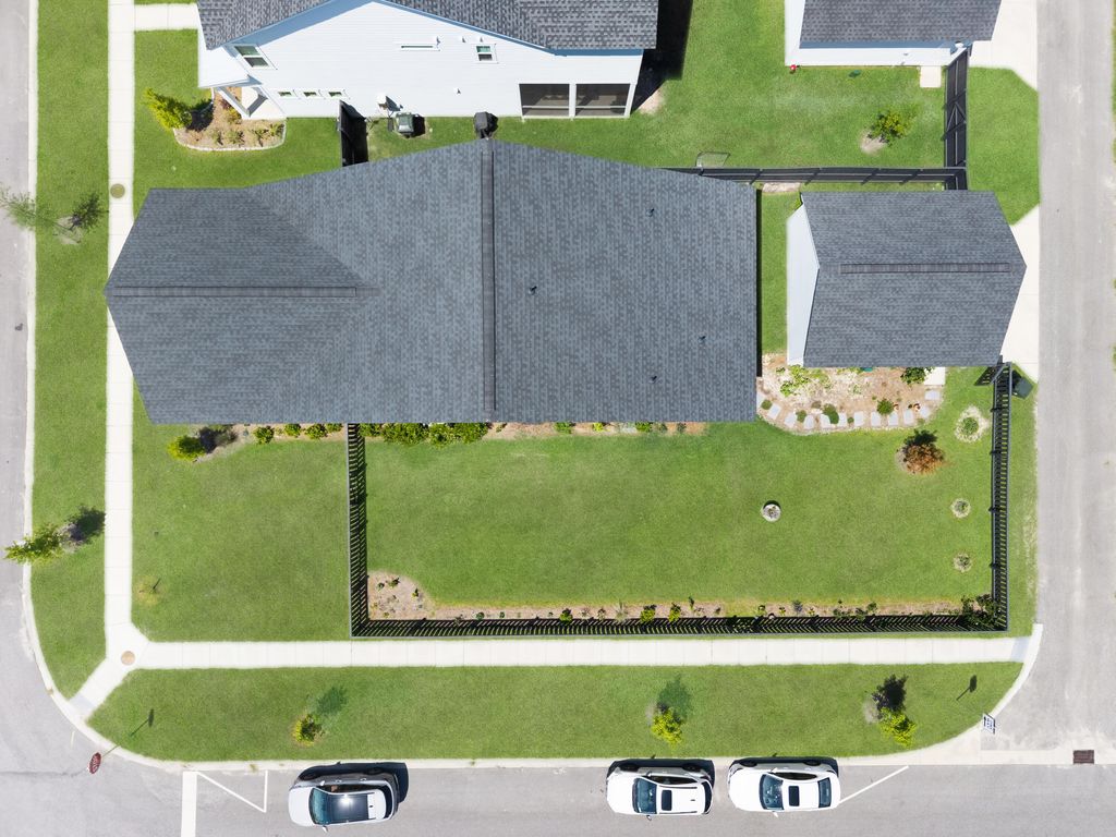 Photo of 100 E Morton Street, Summerville, SC 29486 (MLS # 26011175)