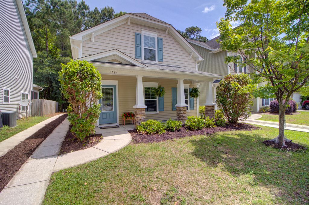 Photo of 1754 Towne Street, Johns Island, SC 29455 (MLS # 26013282)