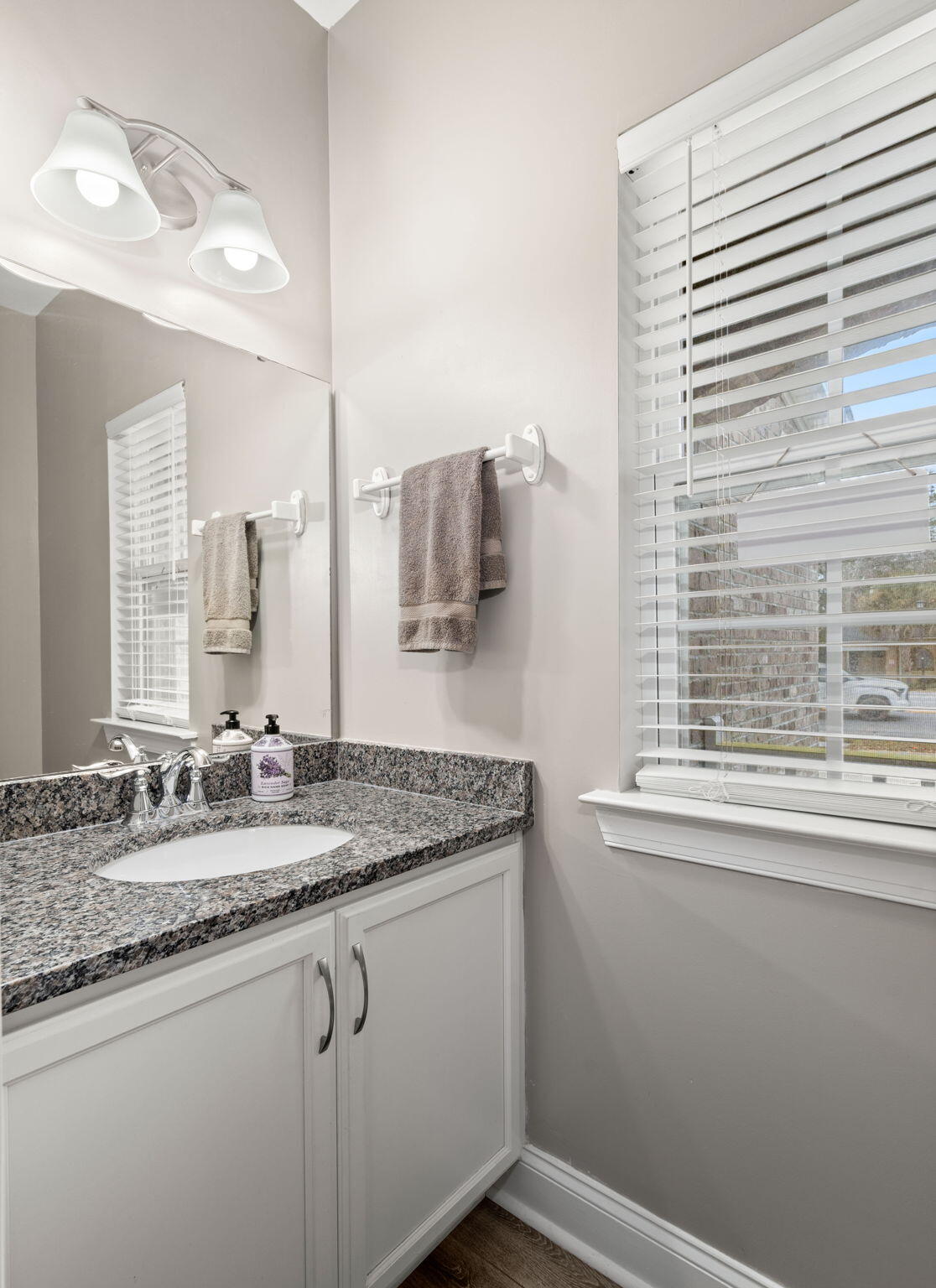 65 Folly Road Boulevard