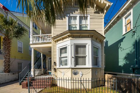 208 Calhoun Street Charleston SC 29401