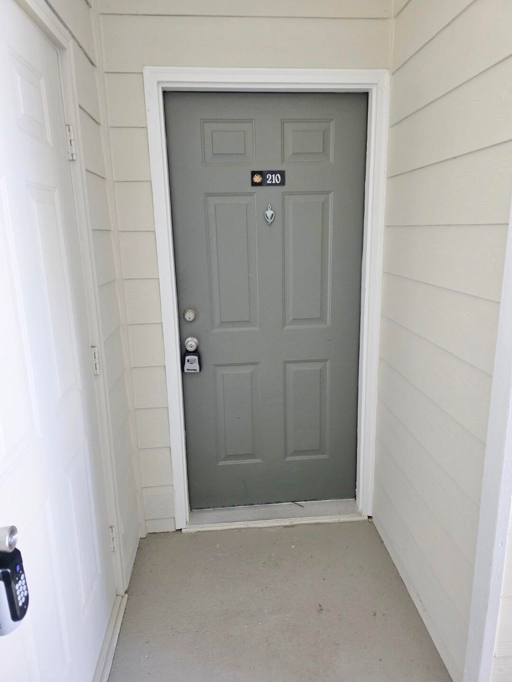 Photo of 1300 Park West Boulevard #210, Mount Pleasant, SC 29466 (MLS # 25033229)