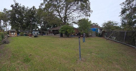 A home in North Charleston