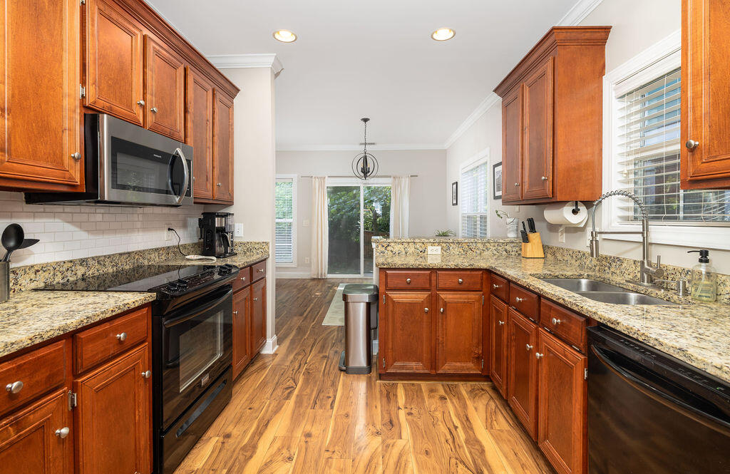 5110 Hyde Park Village Lane