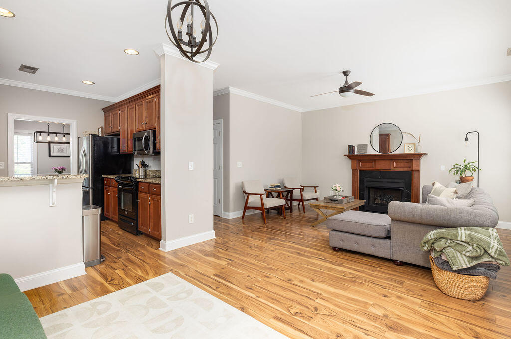 5110 Hyde Park Village Lane