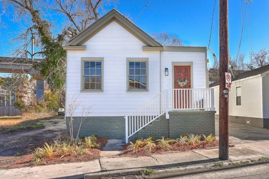 Photo of 32 F Street #A &amp; B, Charleston, SC 29403 (MLS # 25027385)
