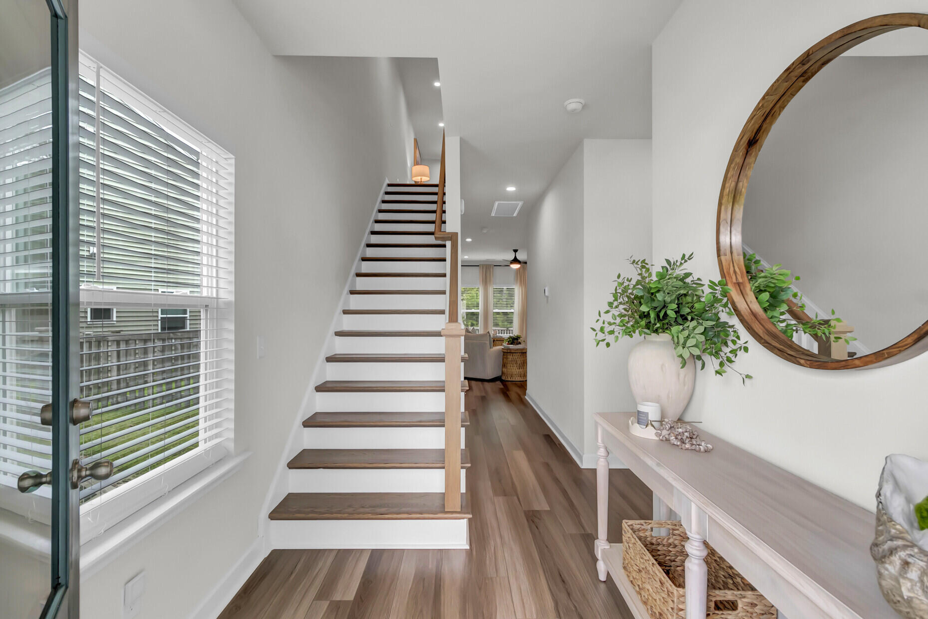 3207 Safe Harbor Way