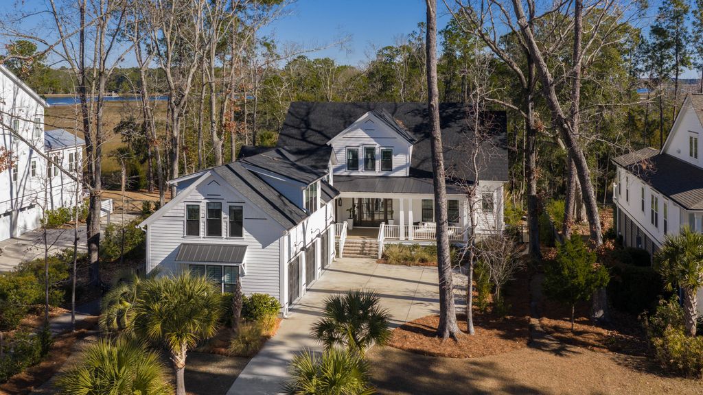 Photo of 3891 Sawyers Island Drive, Mount Pleasant, SC 29466 (MLS # 26002735)