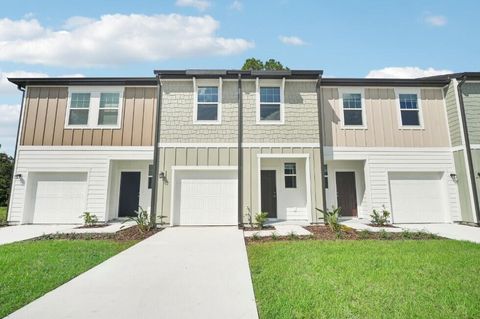 Photo of 494 Colchester Court, Moncks Corner, SC 29461 (MLS # 25028865) Photo of 494 Colchester Court, Moncks Corner, SC 29461 (MLS # 25028865)