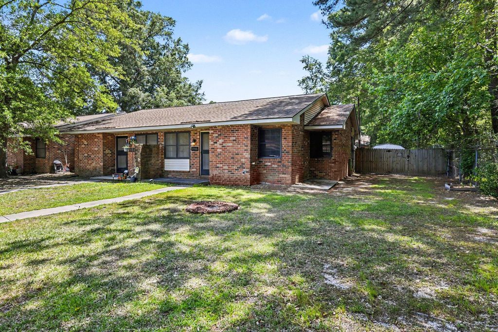Photo of 7915 Cider Court, North Charleston, SC 29420 (MLS # 26014337)