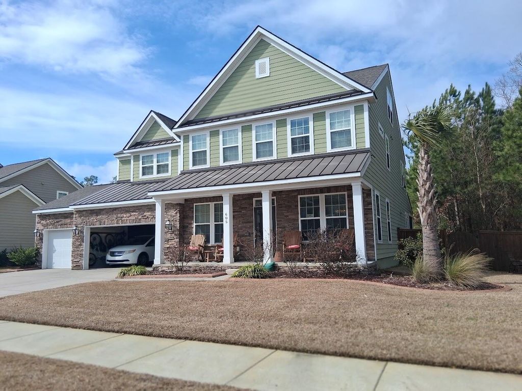 Photo of 605 S Pointe Boulevard, Summerville, SC 29483 (MLS # 26005543)