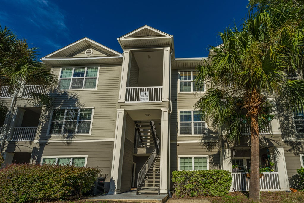 Photo of 700 Daniel Ellis Drive #Apt 14307, Charleston, SC 29412 (MLS # 26025360)