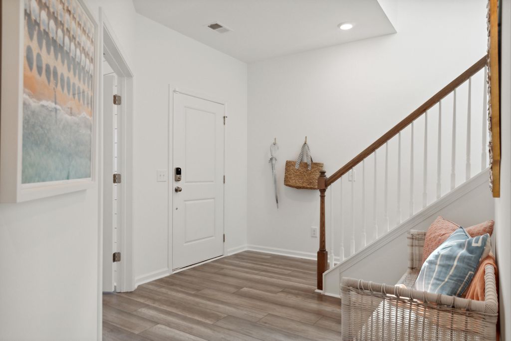 Photo of 1002 Tea Time Drive, Summerville, SC 29485 (MLS # 26009915)