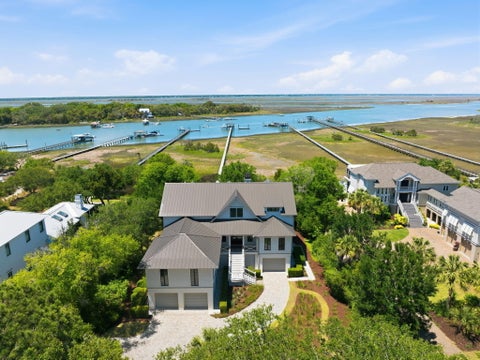 Photo of 17 Waterway Island Drive, Isle of Palms, SC 29451 (MLS # 26024890)