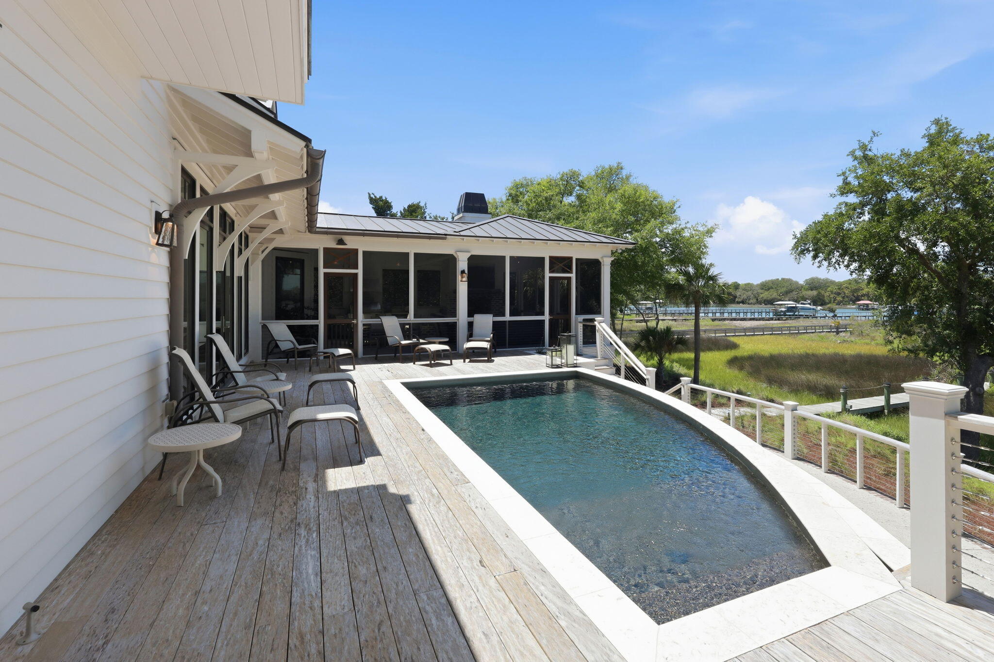 17 Waterway Island Drive