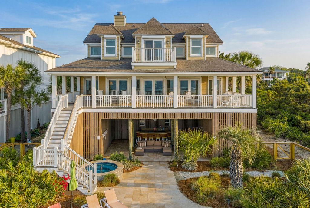 Photo of 304 Ocean Boulevard, Isle of Palms, SC 29451 (MLS # 26011198)