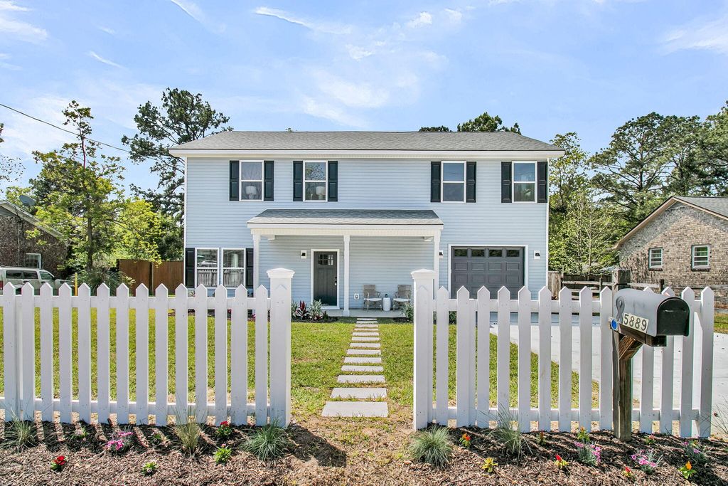 Photo of 5889 N Rhett Avenue, Hanahan, SC 29410 (MLS # 26009394)