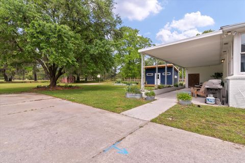 Single Family Residence in Charleston SC 441 Carol Street 37.jpg