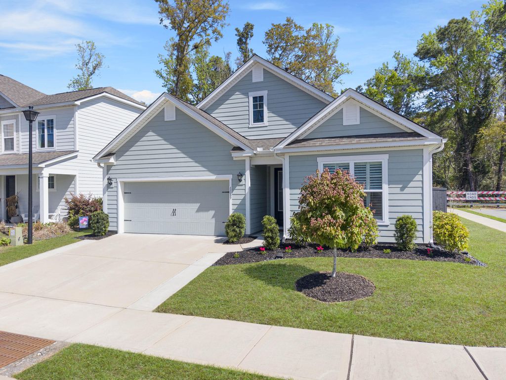 Photo of 1189 Rudy Lane, Mount Pleasant, SC 29466 (MLS # 26009129)