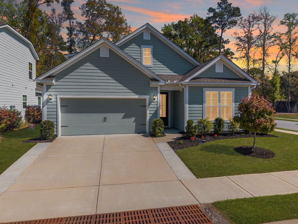 Photo of 1189 Rudy Lane, Mount Pleasant, SC 29466 (MLS # 26009129)