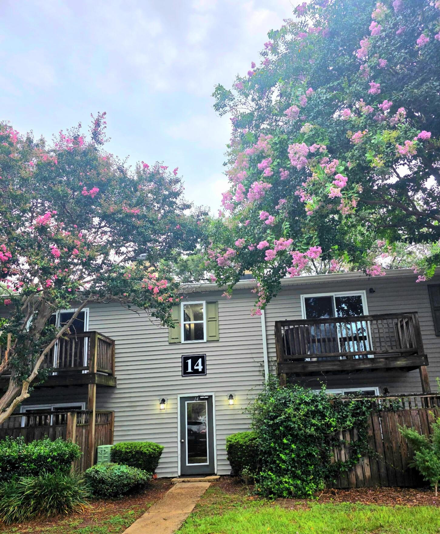 1402 Camp Road Apt 14e