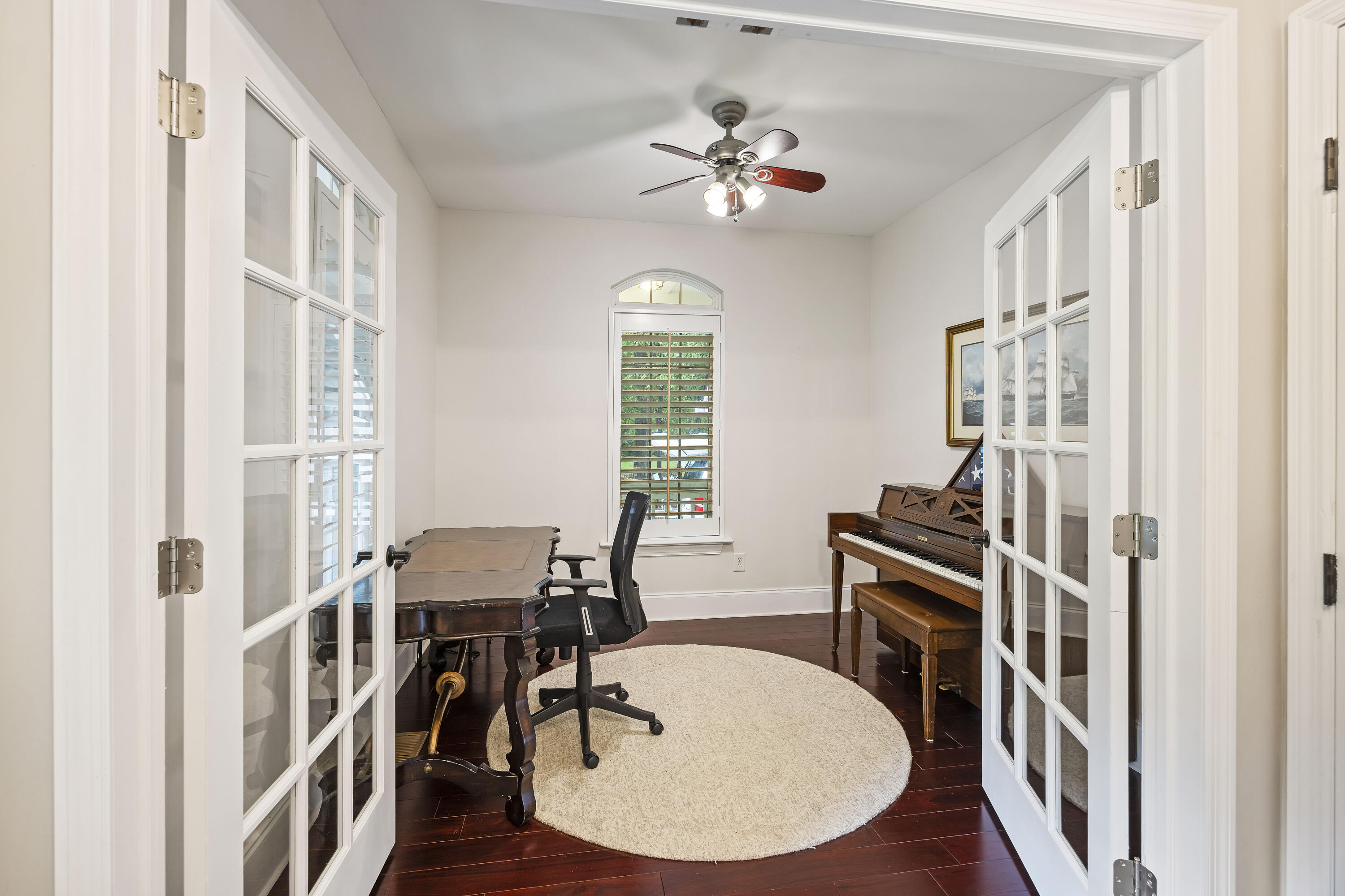 1005 Island Crossing Drive