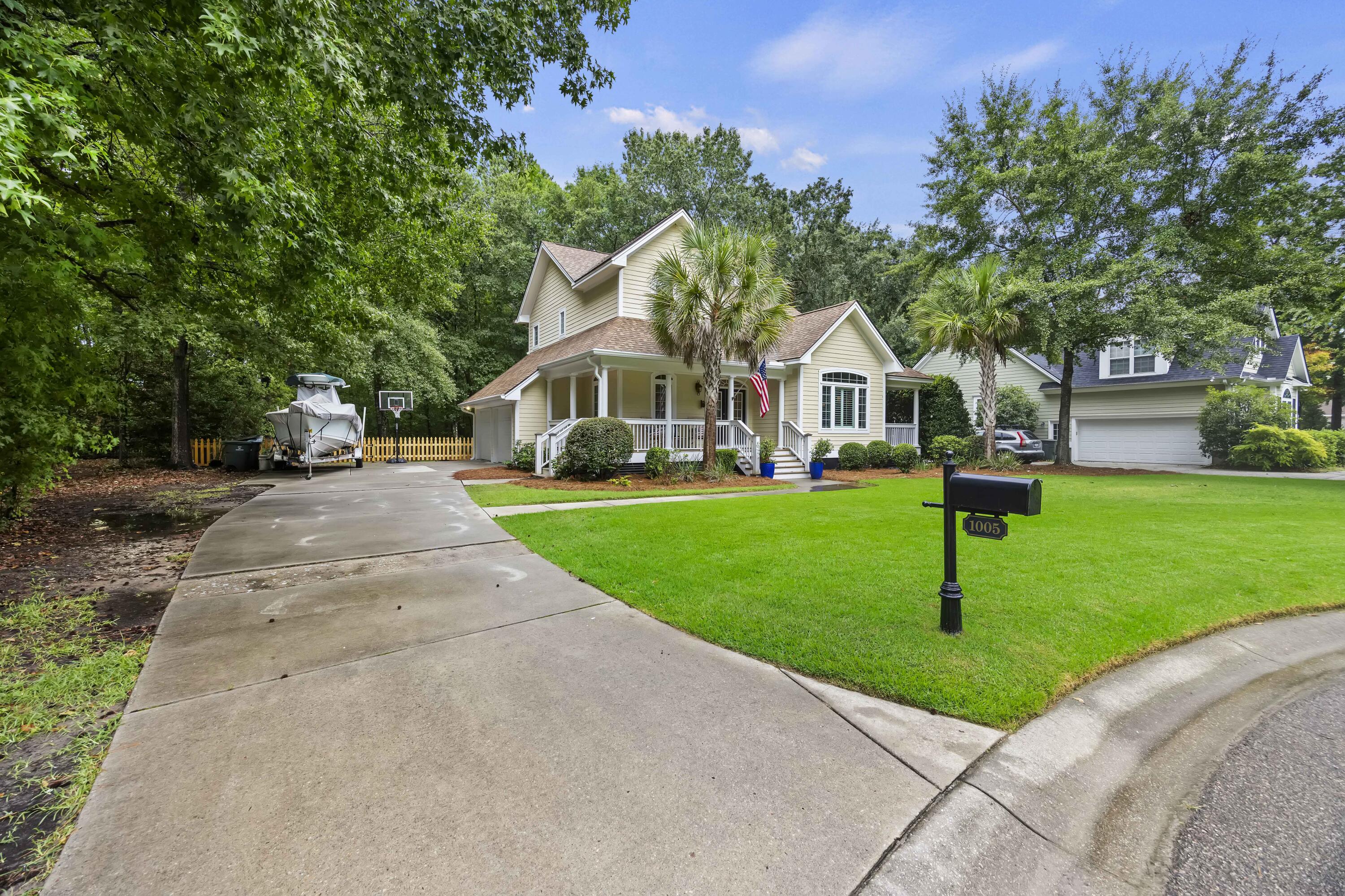 1005 Island Crossing Drive