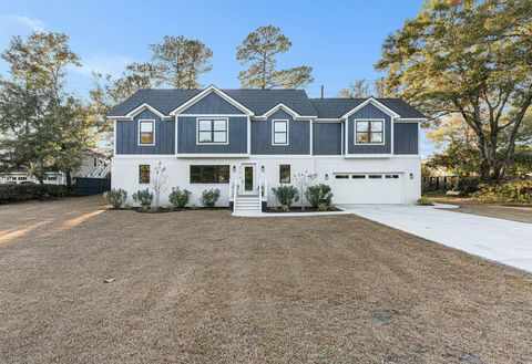 A home in Mount Pleasant