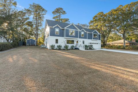 A home in Mount Pleasant