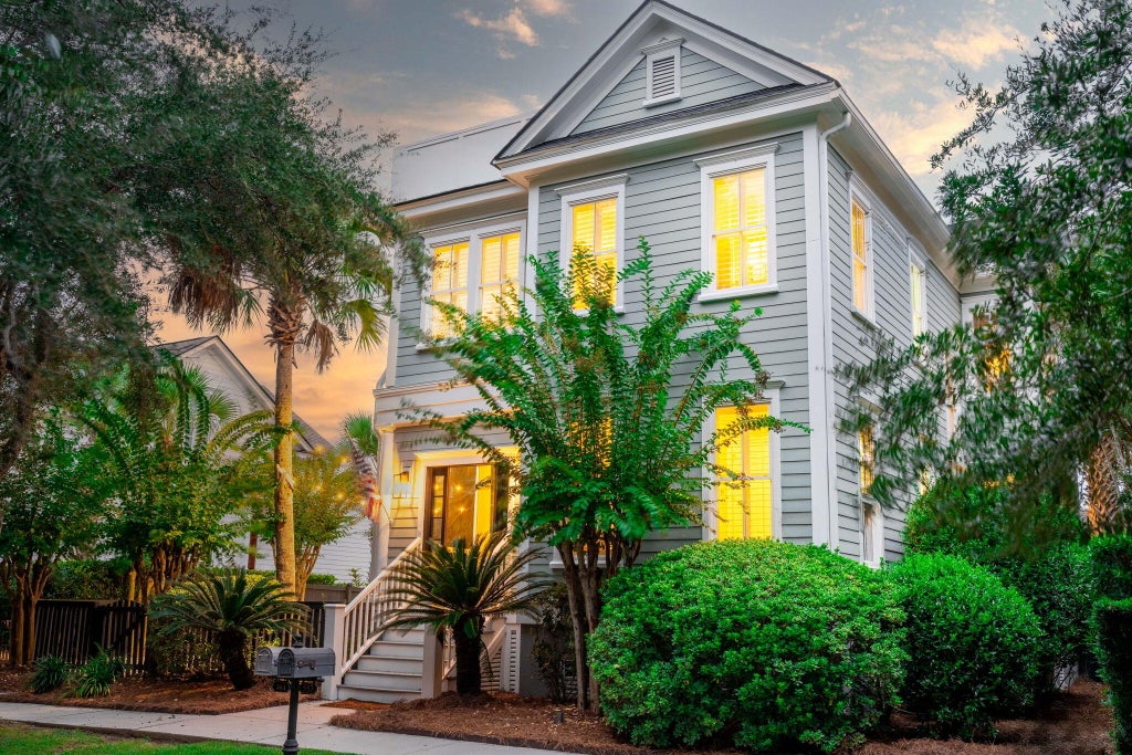 Photo of 557 Galera Lane, Mount Pleasant, SC 29464 (MLS # 26026703)