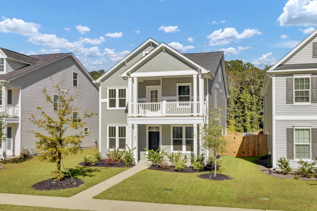Photo of 209 O'Malley Drive, Summerville, SC 29483 (MLS # 26005623)