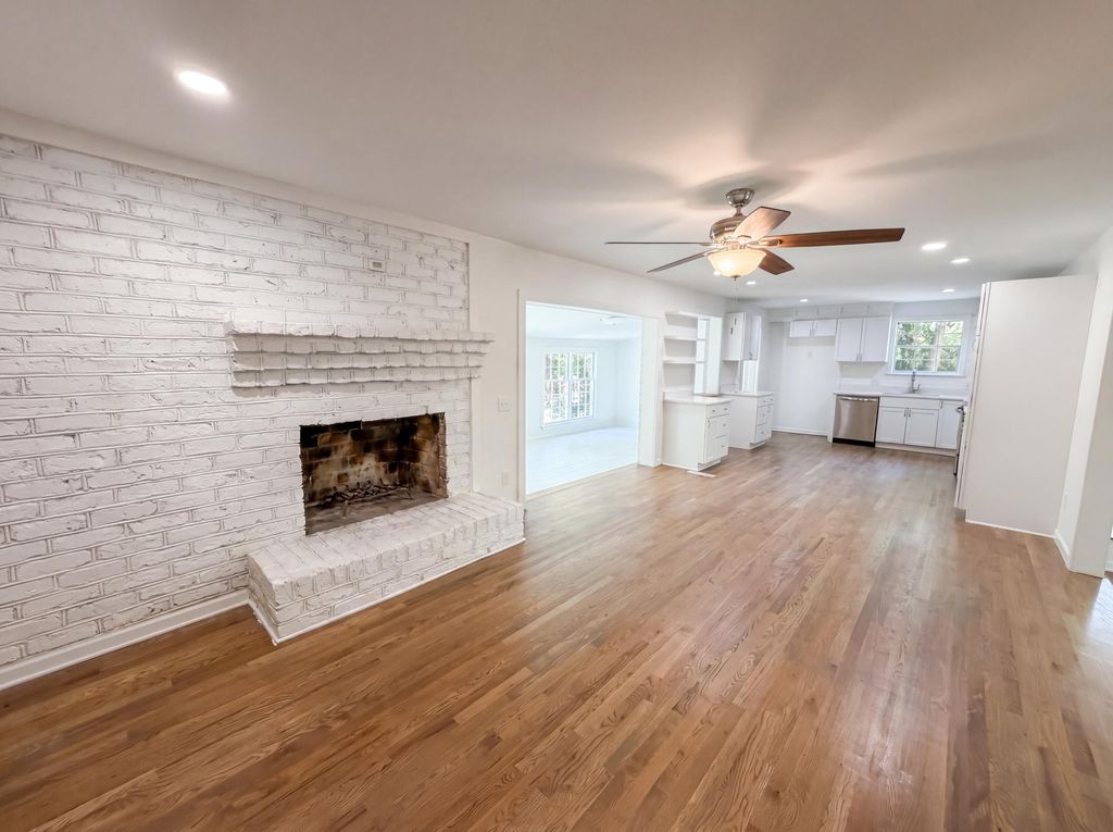 Photo of 101 Picadilly Loop, Summerville, SC 29483 (MLS # 26012068)