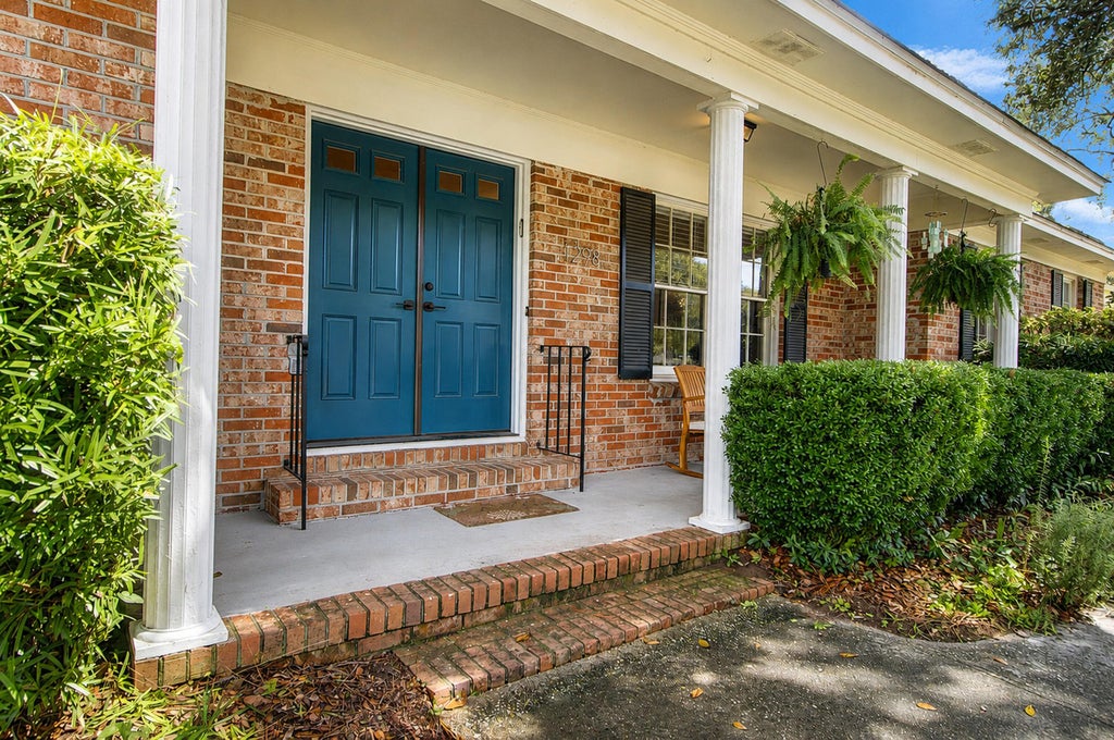 Photo of 1298 Julian Clark Road, Charleston, SC 29412 (MLS # 26024763)