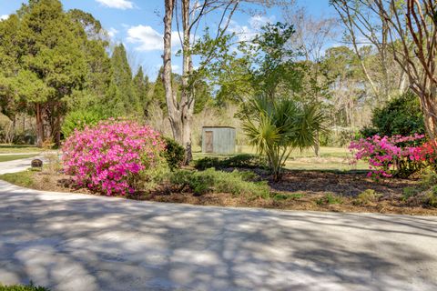 A home in Moncks Corner
