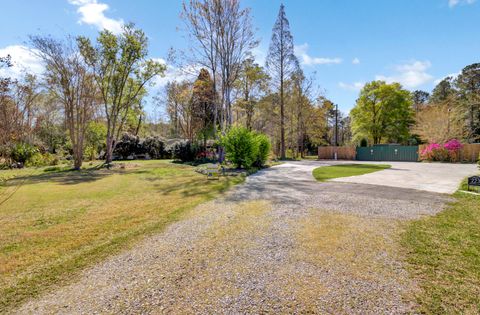 A home in Moncks Corner