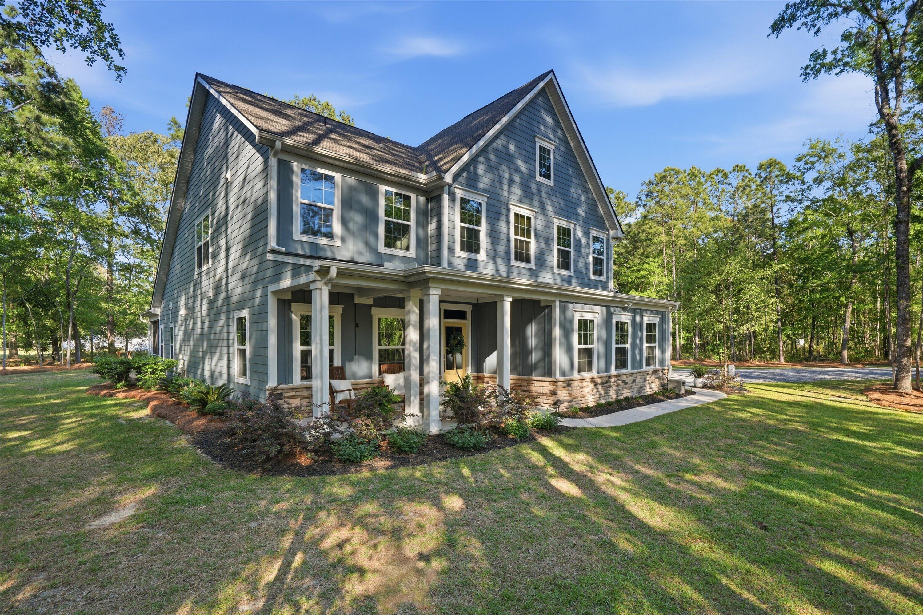 1024 Awendaw Lakes Boulevard