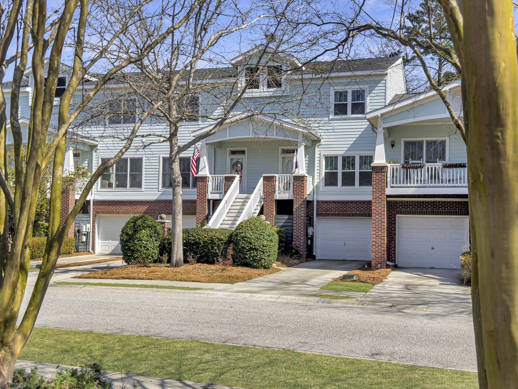 Photo of 161 Etiwan Pointe Drive, Mount Pleasant, SC 29464 (MLS # 26006334)