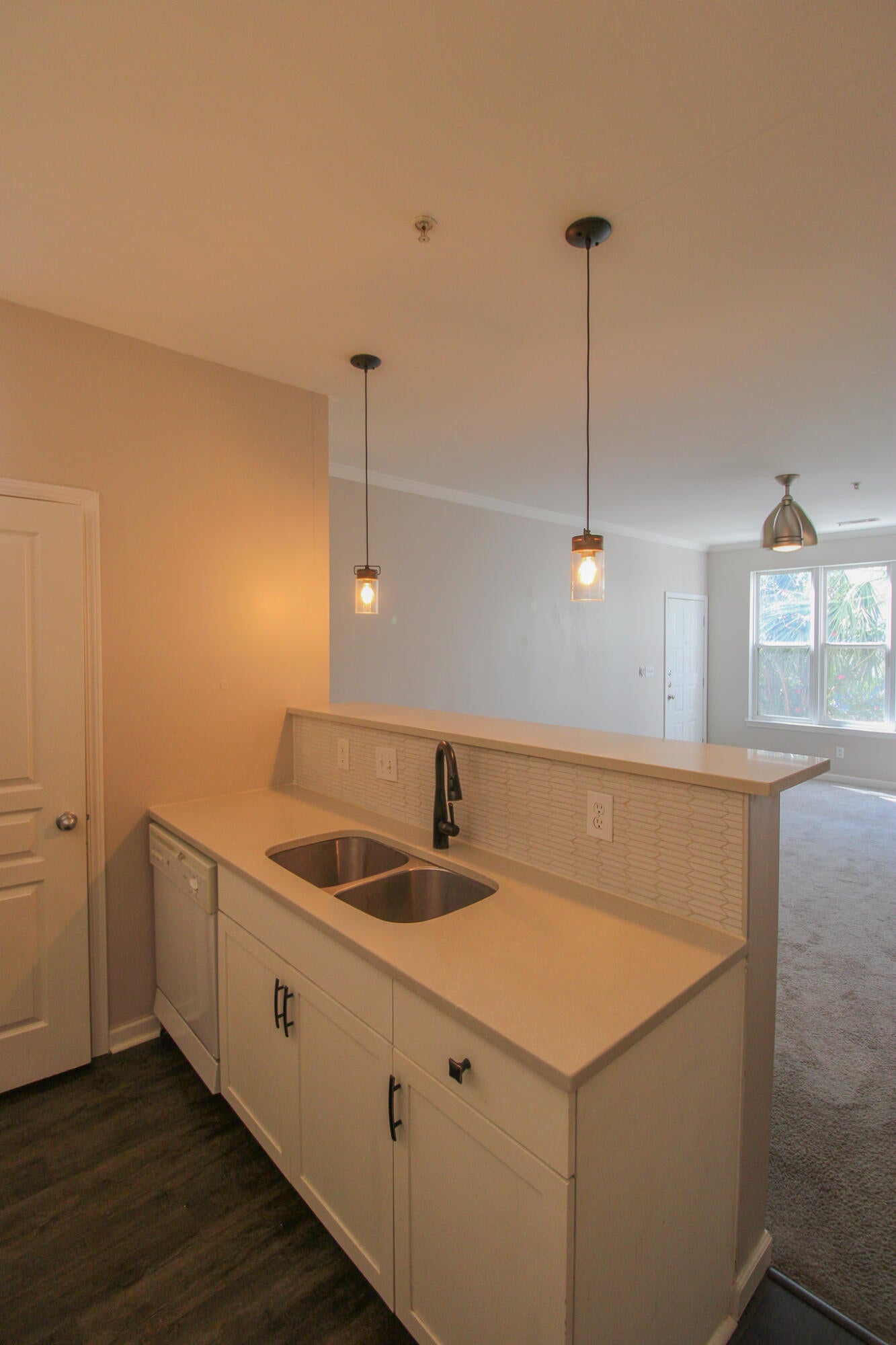 600 Bucksley Lane 205