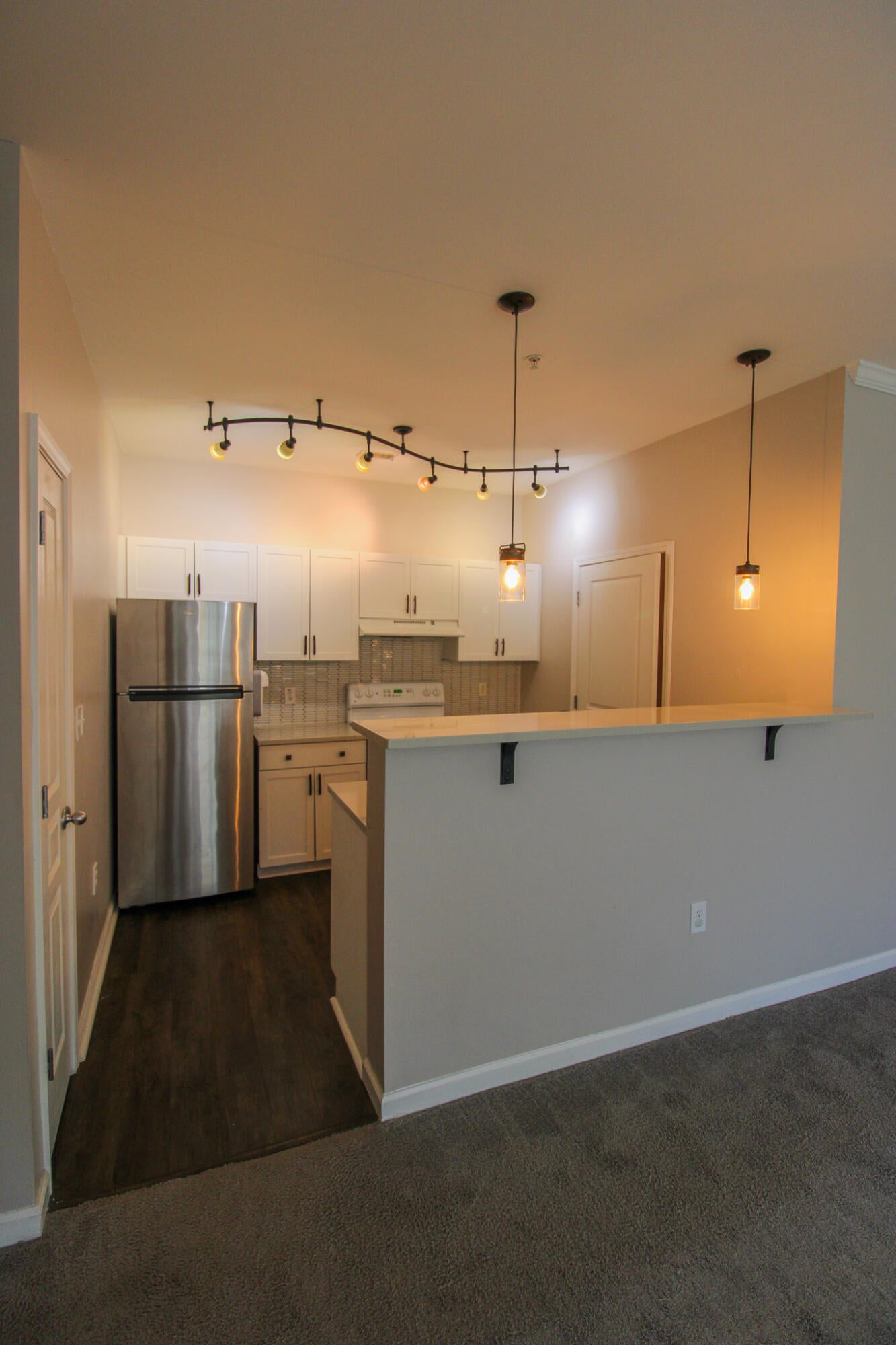 600 Bucksley Lane 205